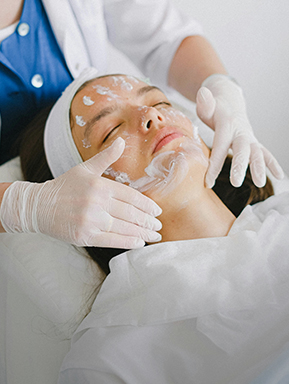 Deep-Cleansing-Facial